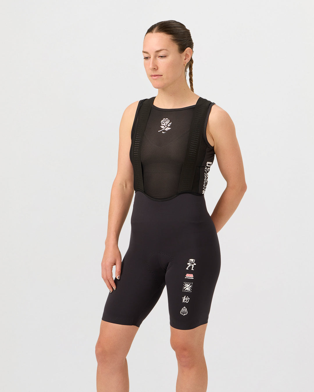 atq-deus-rose-wmns-bib-short-black|Model