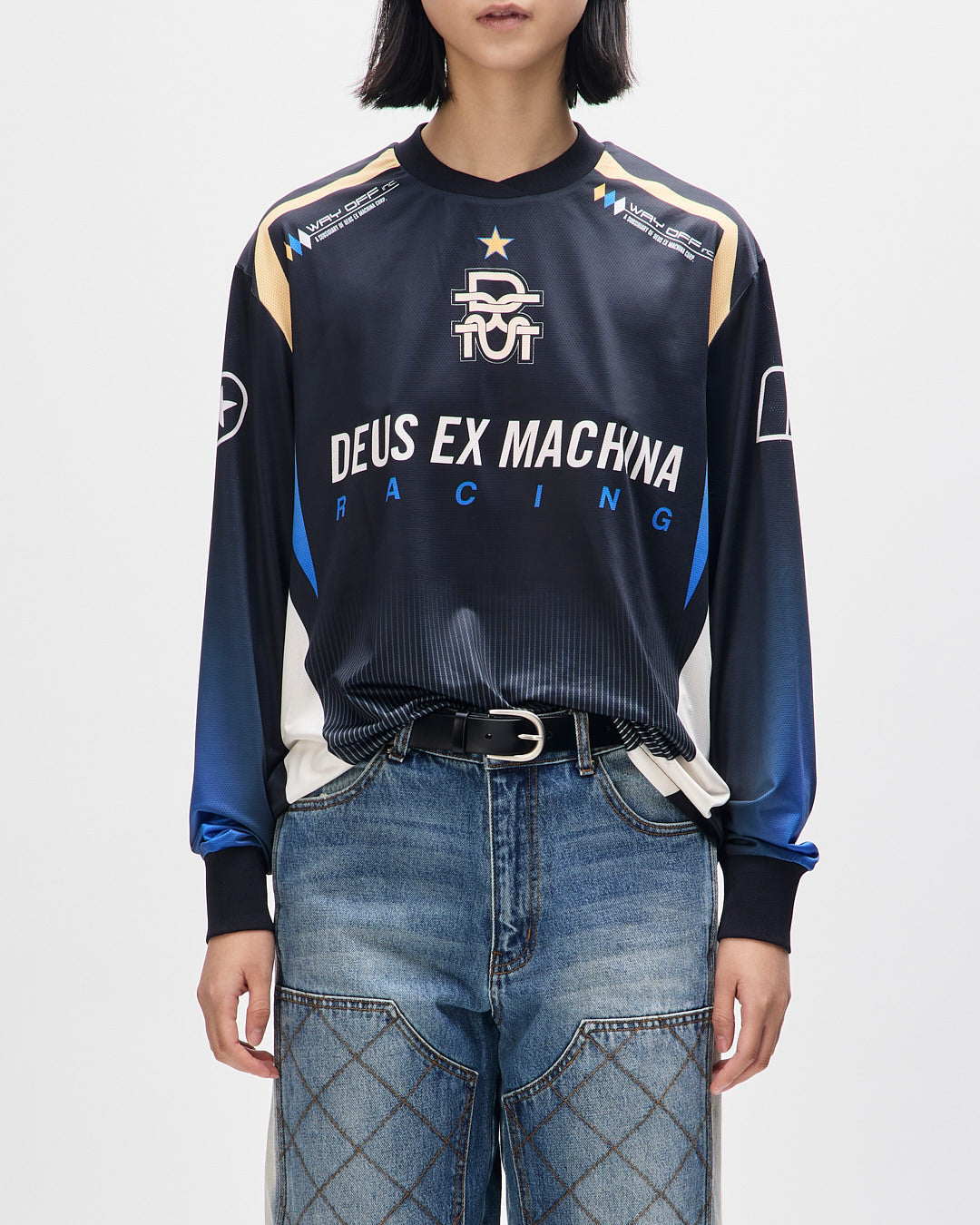 renegade-moto-top-black|Model