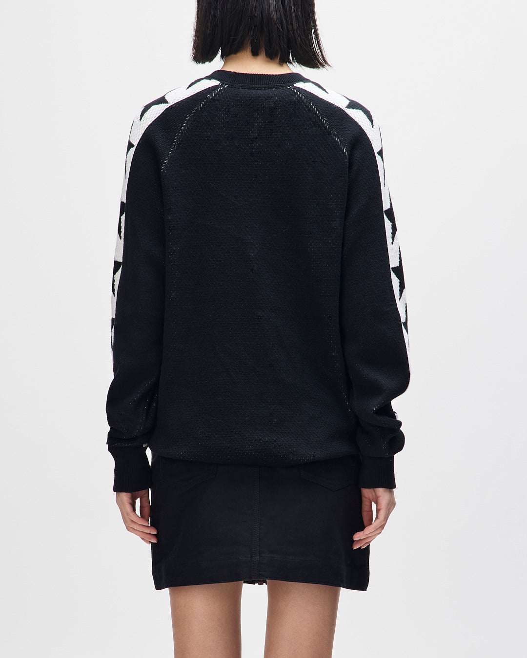 icon-mesh-knit-top-black|Model