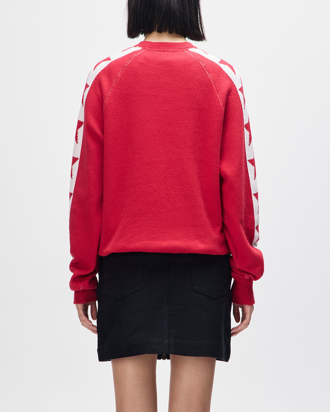 icon-mesh-knit-top-poinsettia-red|Model