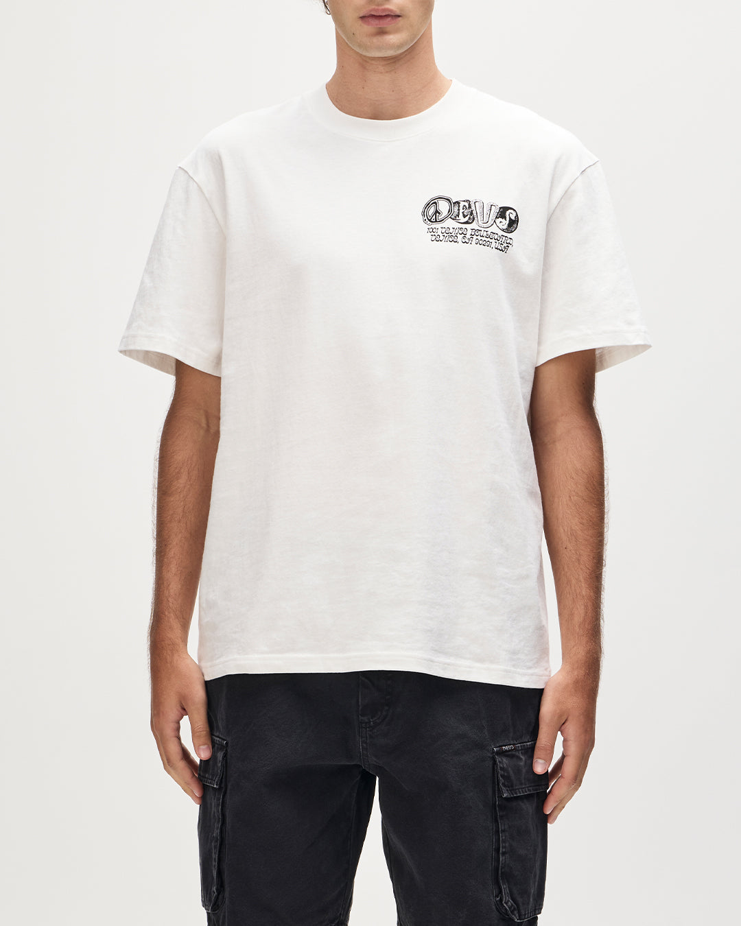 Labyrinth Tee – (UK) Deus Ex Machina