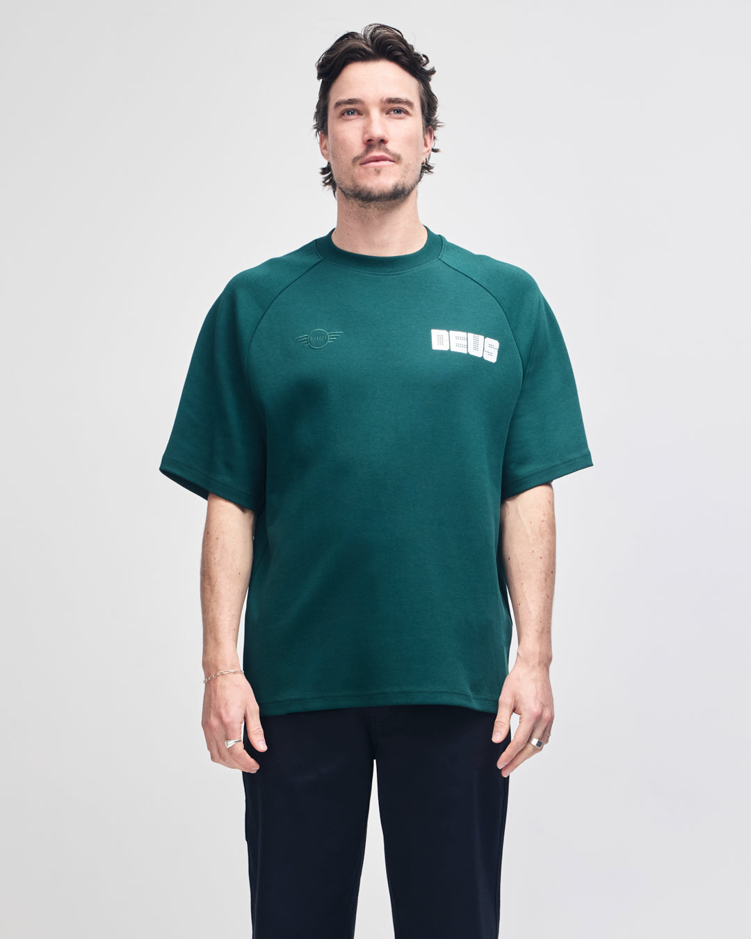 no-twenty-four-tee-race-green|Model