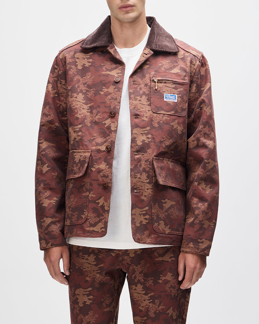 idaho-hunting-jacket-auburn|Model