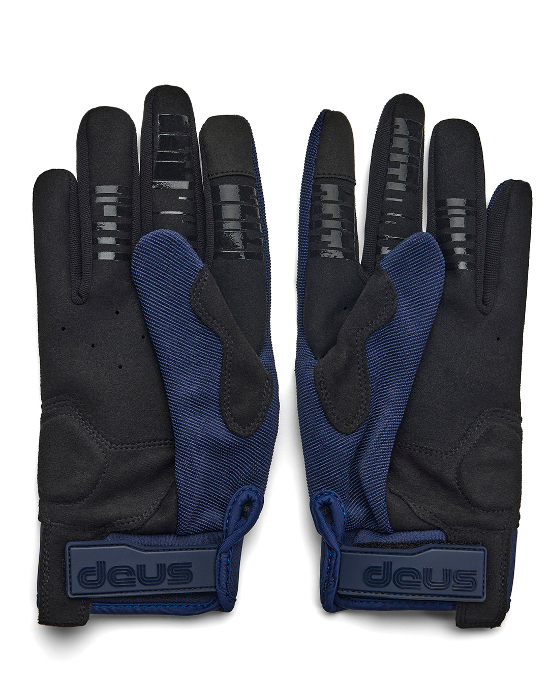 dirt-gloves-estate-blue|Model