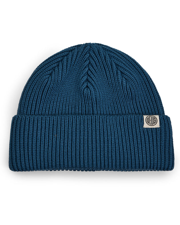 pill-merino-beanie-legion-blue|Model