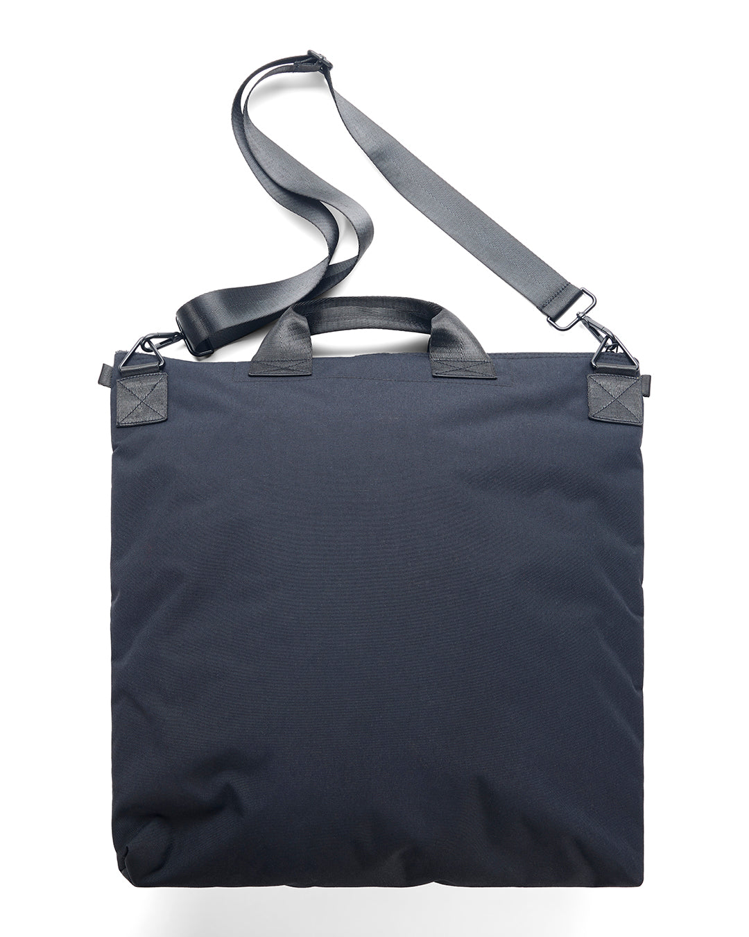mini-helmet-tote-black|Flatlay