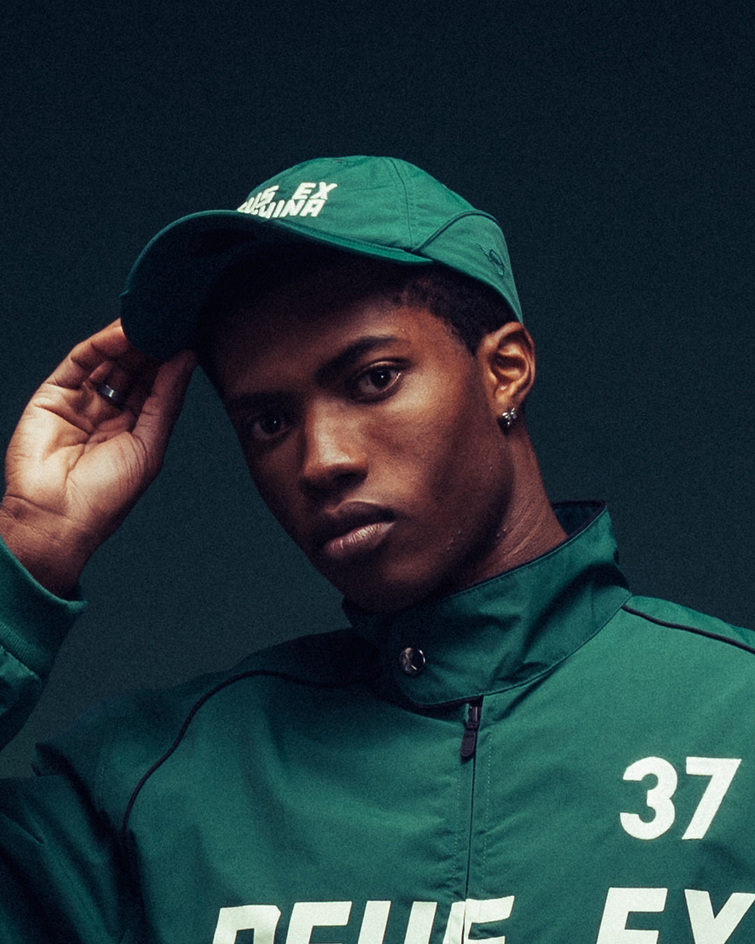 mini-finals-cap-race-green|Model