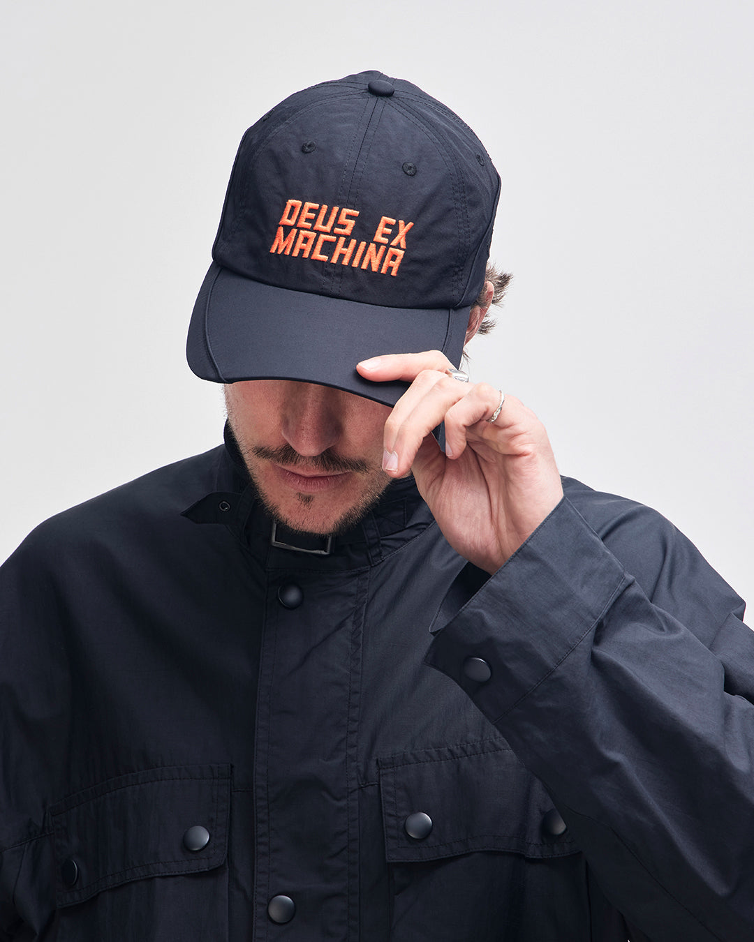 mini-finals-cap-black|Model