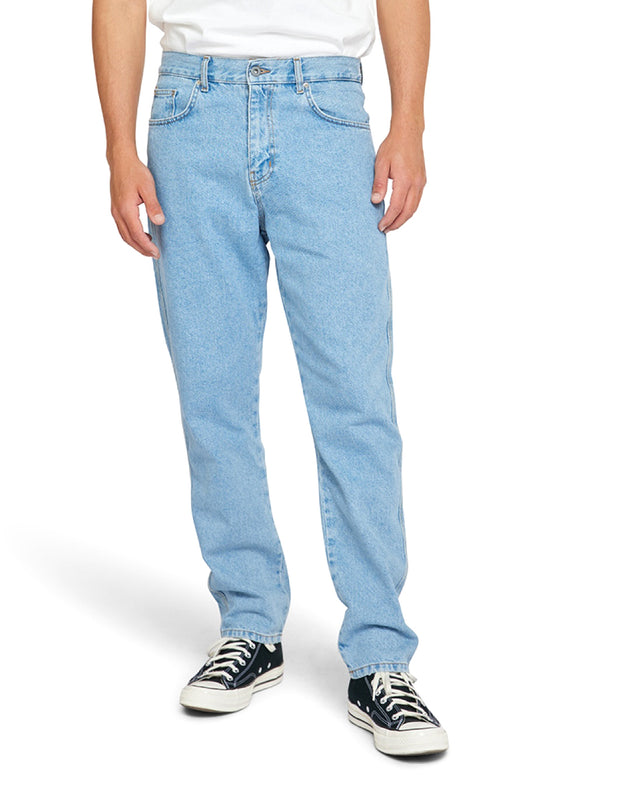 Dixon Tapered Jean|Model