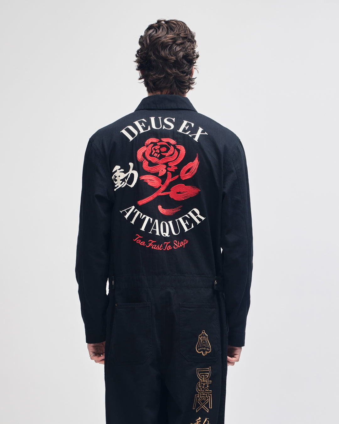 attaq-on-time-coverall-black|Model