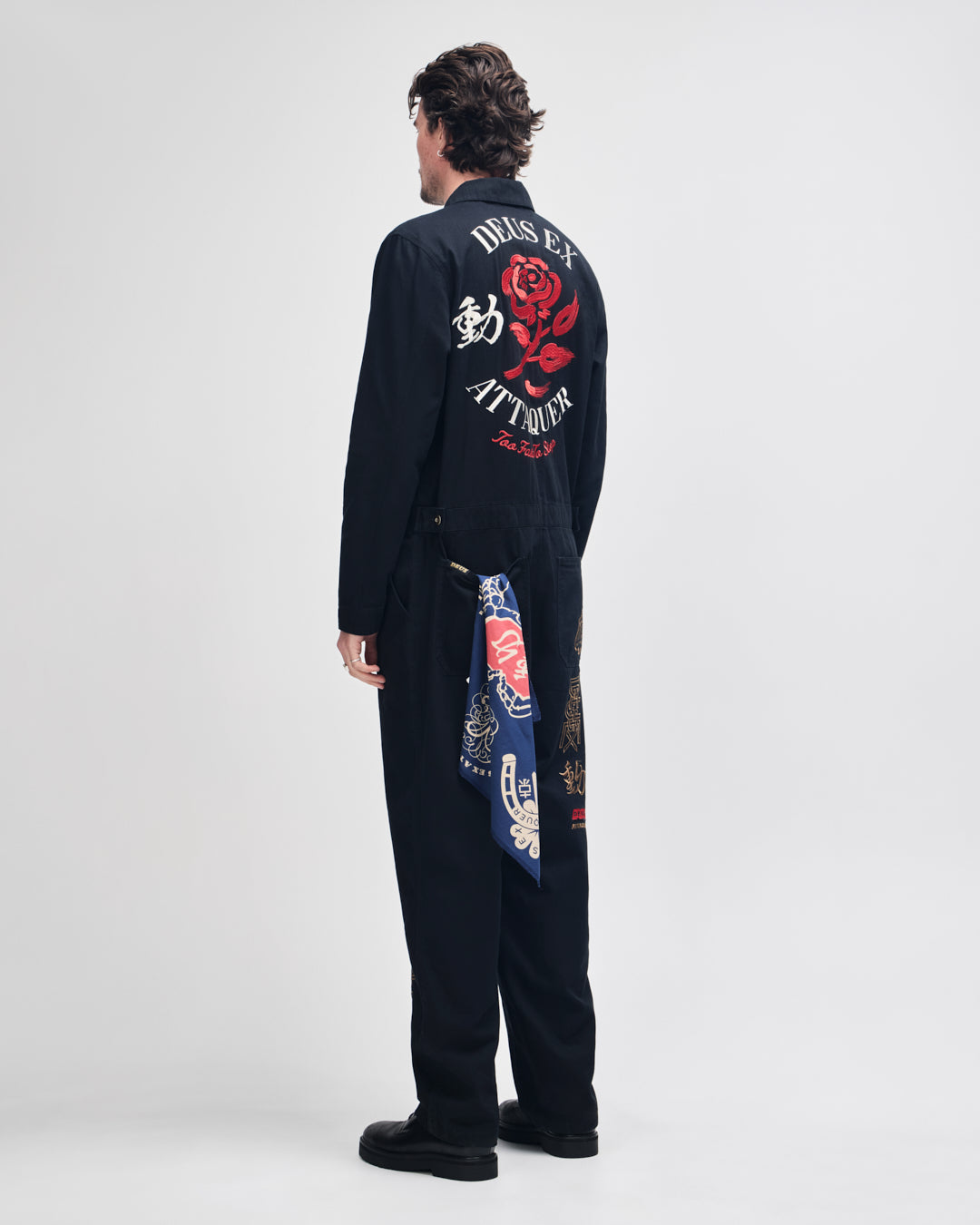 puncture-bandana-royal-blue|Model