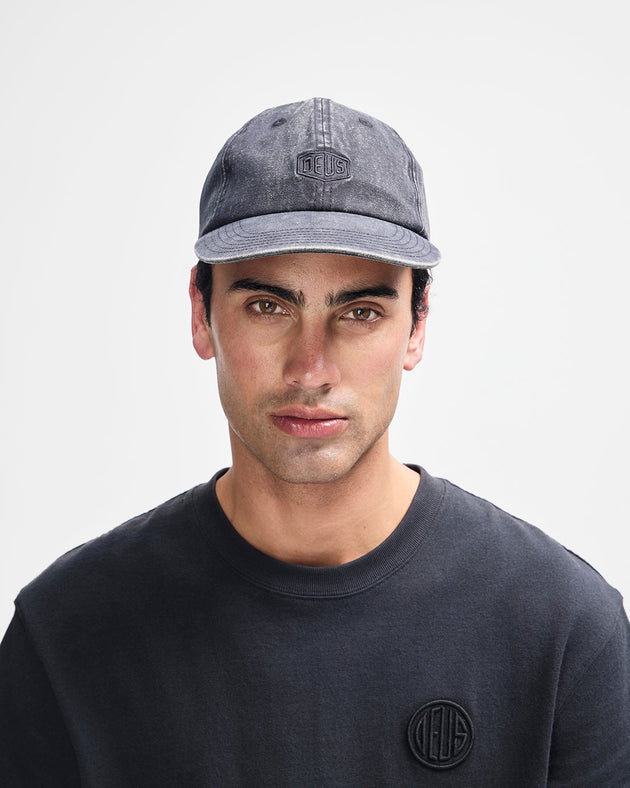 D261MHA191-ShieldGarmentDyedDadCap|Model