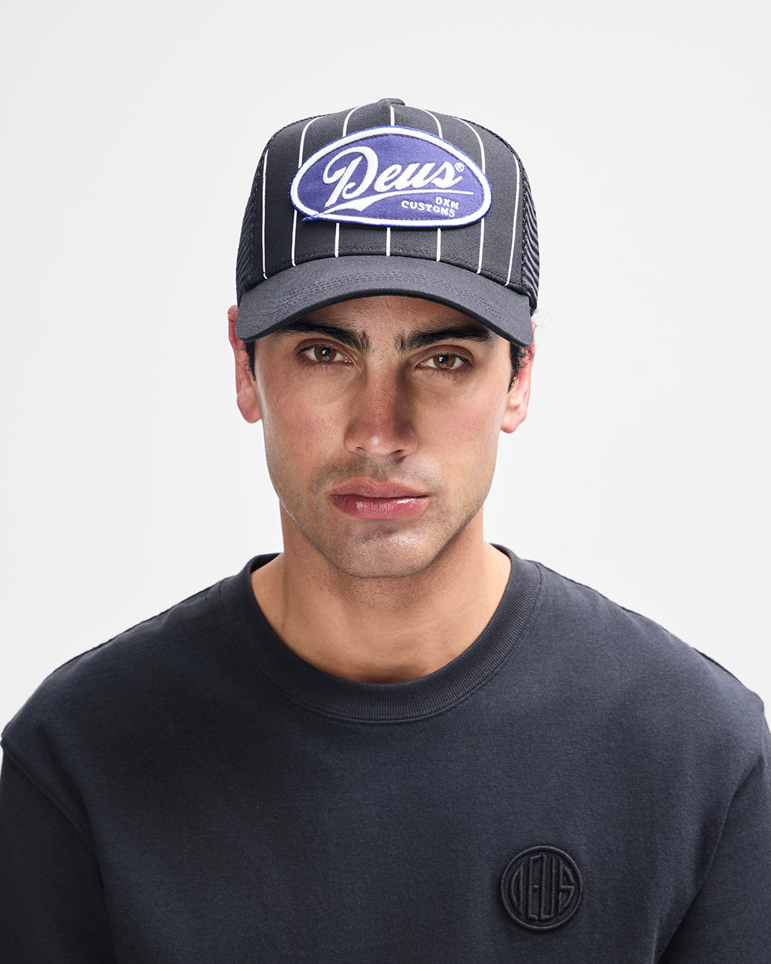 D261MHA339-ForecourtTrucker-Black|Model