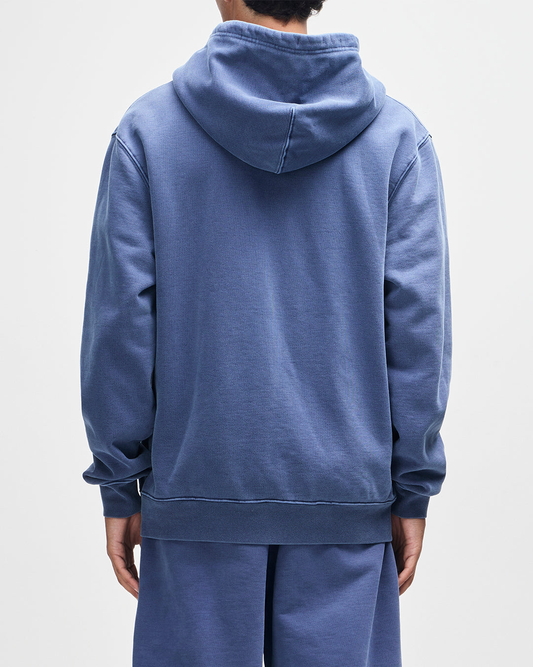 D261MHD187-ShieldGarmentDyedZipHood|Model