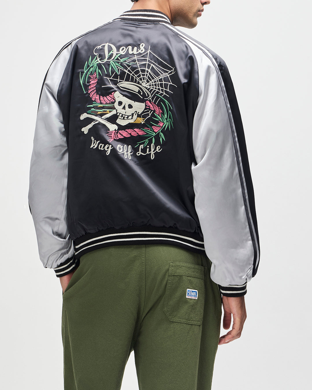 D261MJK327-SukaReversibleBomber|Model