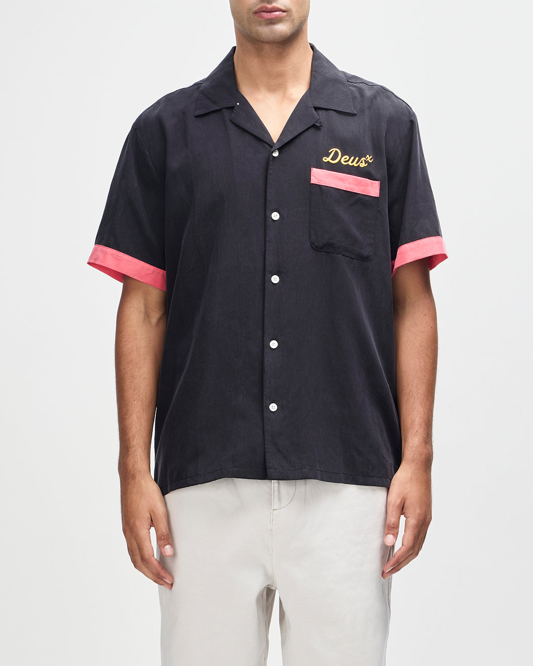 D261MSH314-HissstericalBowlingShirt|Model