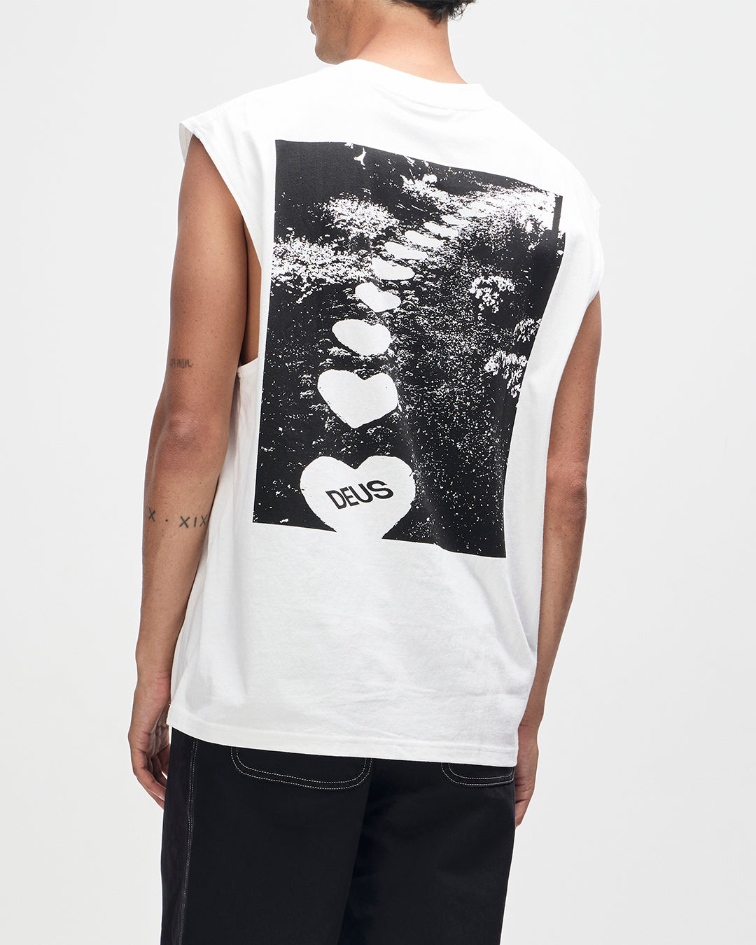 D261MSL536-SaveYourSoleMuscle|Model