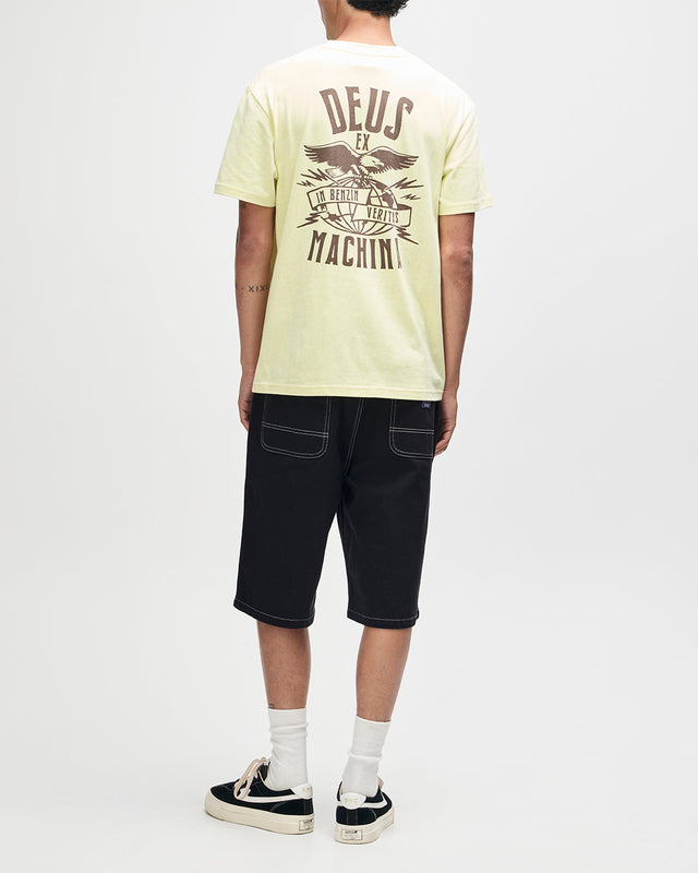Claw-Some Whizz Tee