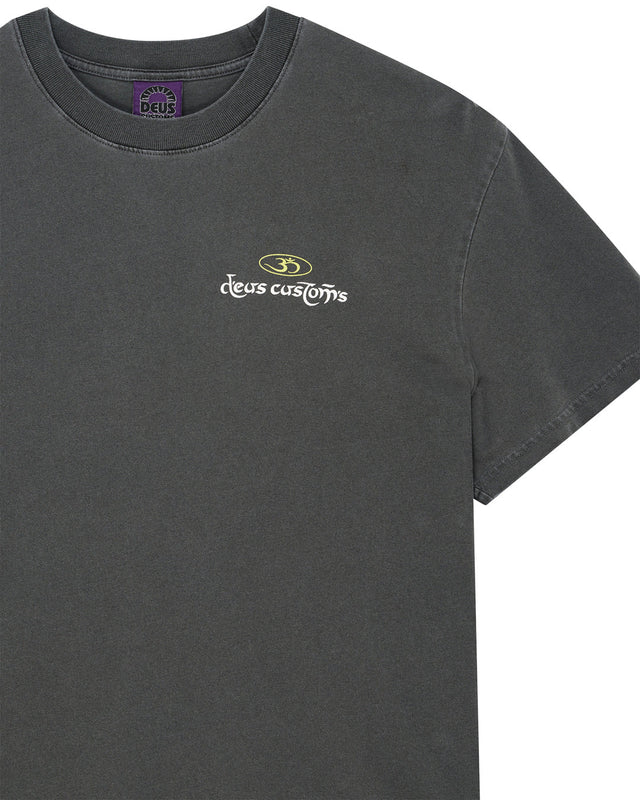 Out Of Reach Tee - Anthracite