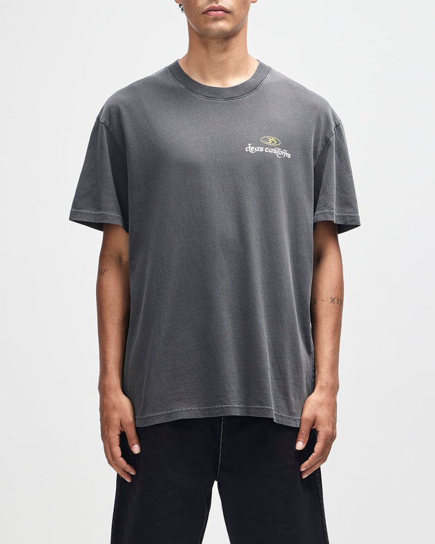 D261MTS540-OutOfReachTee|Model