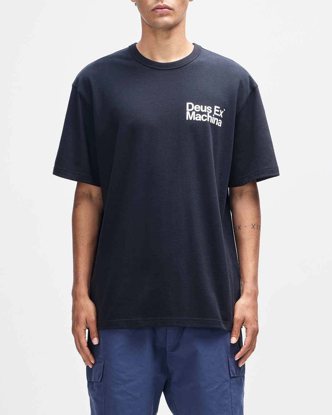 D261MTS544-PlentyGoodTee|Model