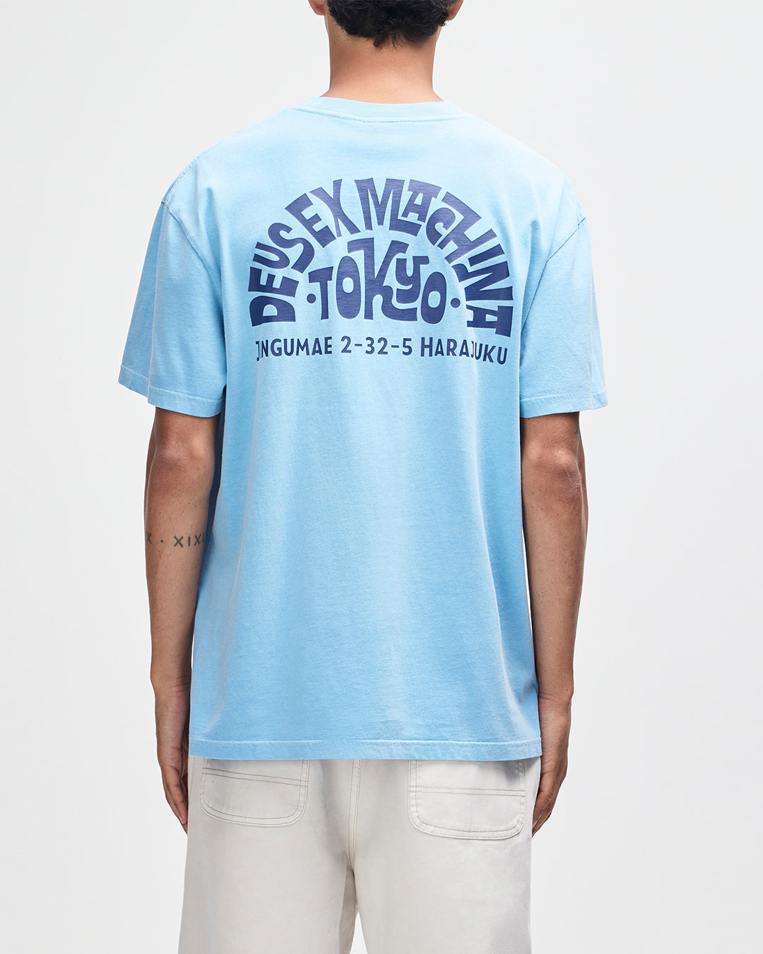 D261MTS573-TokyoAddressTee|Model