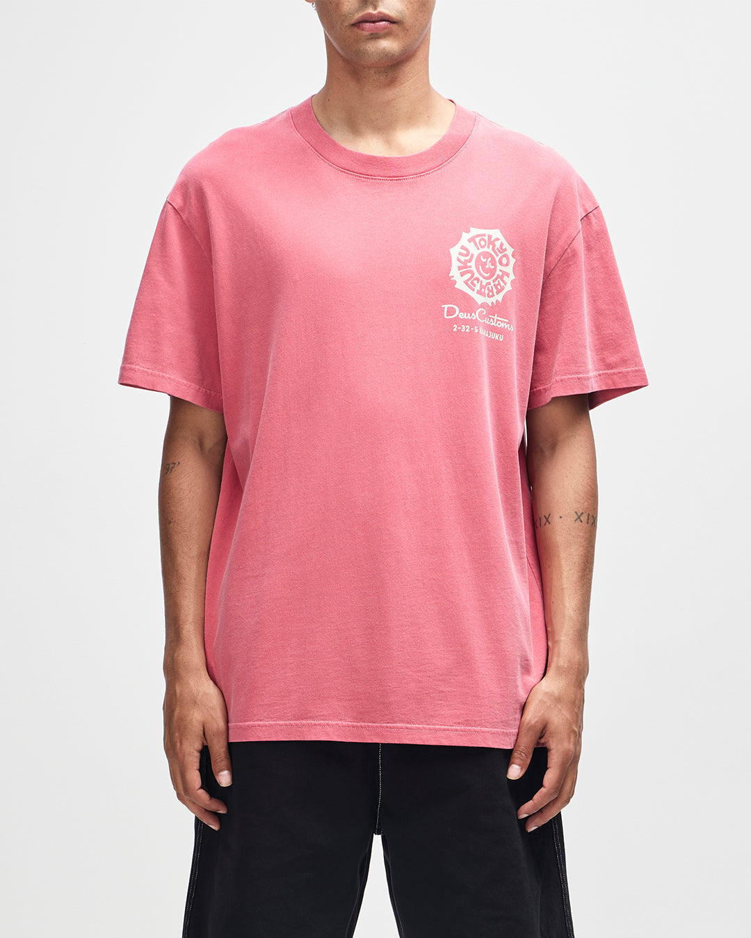 D261MTS573-TokyoAddressTee|Model