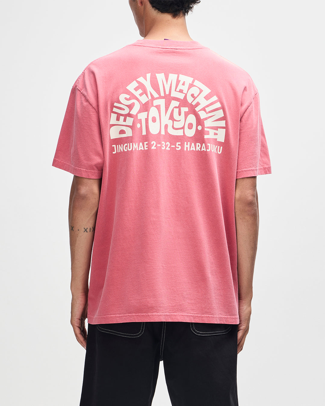 D261MTS573-TokyoAddressTee|Model