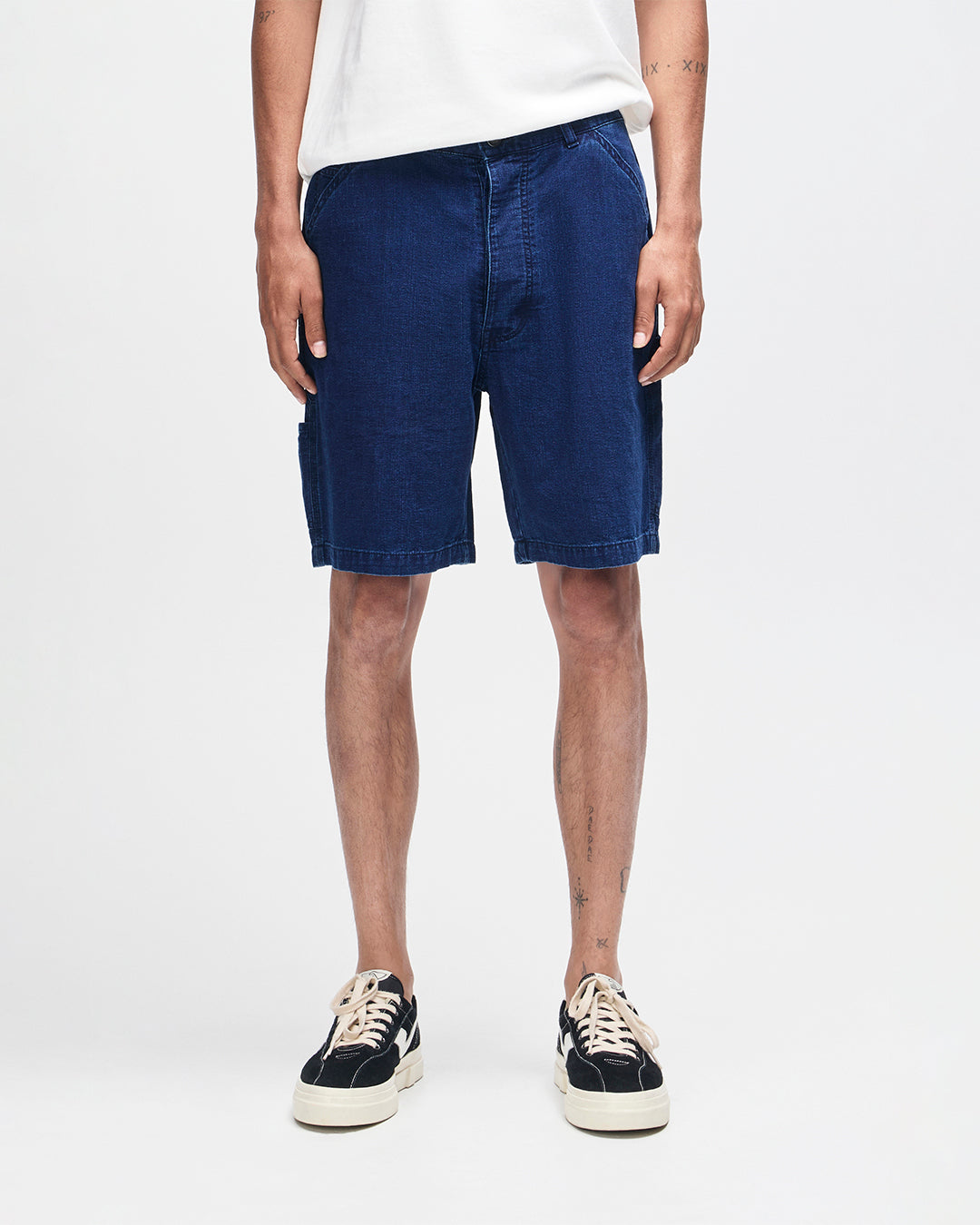 D261MWK102-BigFellaChambrayShort|Model