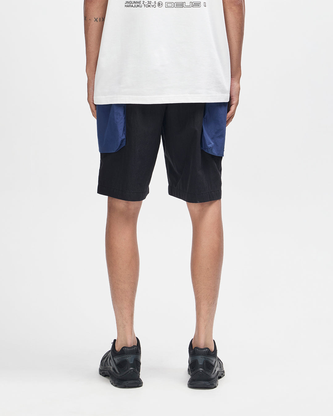 D261MWK502-DuckDiveShort-Black|Model