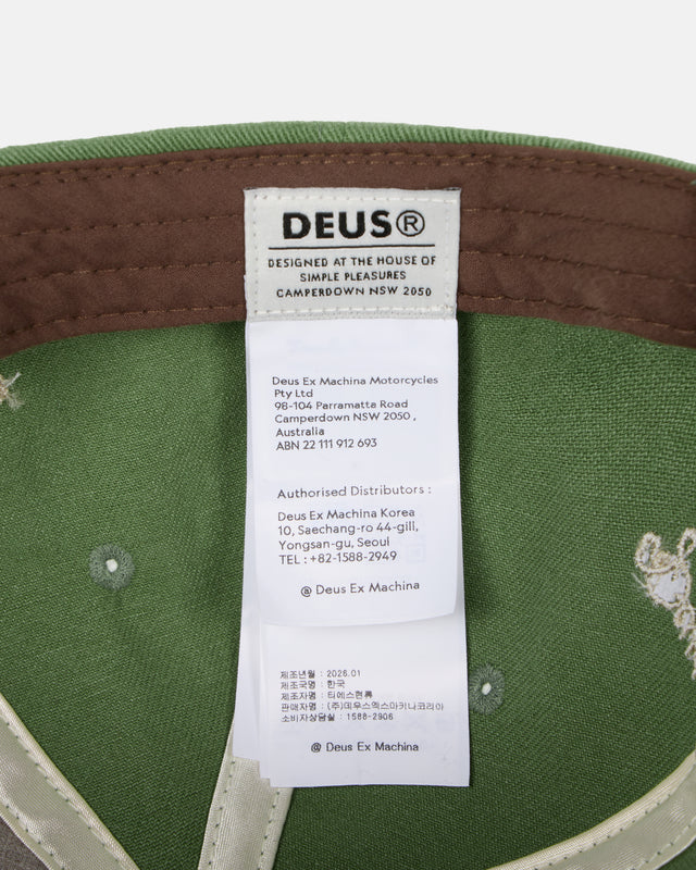 D261UHA011-EmblemCollegeAddressCap