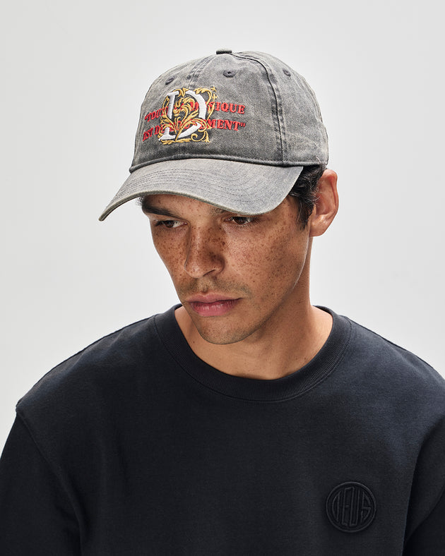 D261UHA724-Decorative Cap-Anthracite|Flatlay