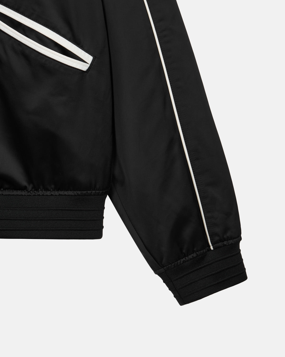 D261UJK230 Winglet Souvenir Jacket - Black|Flatlay
