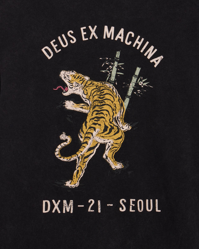 Deus Ex Machina - Roar Long Sleeve Tee - Black
