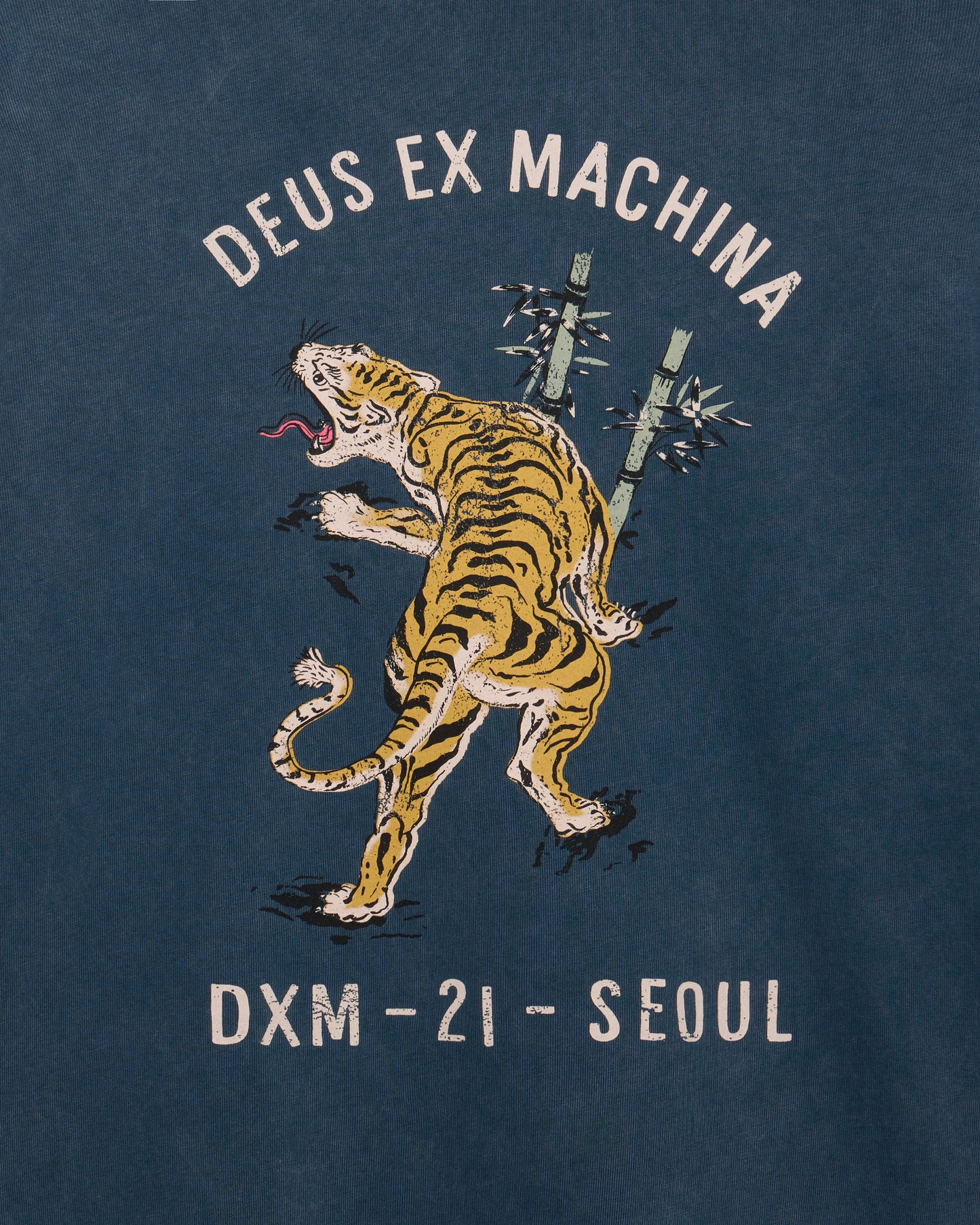 Deus Ex Machina - Roar Long Sleeve Tee - Navy|Flatlay