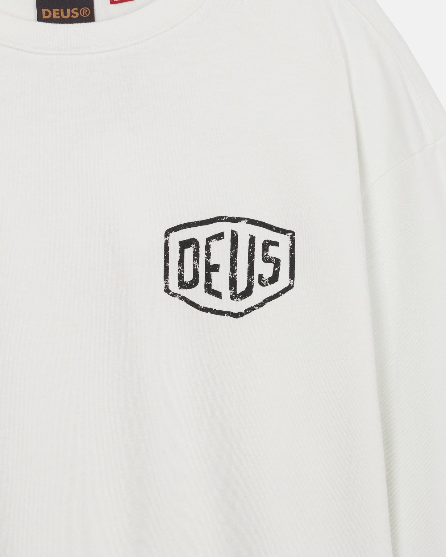 Deus Ex Machina - Roar Long Sleeve Tee - White|Flatlay