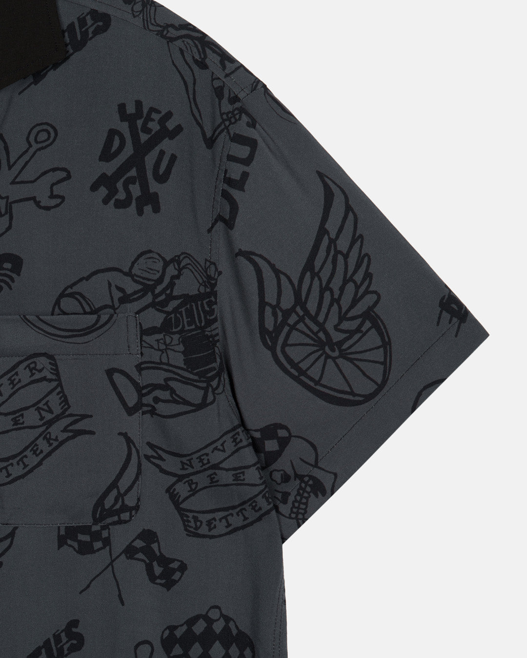 D261USH220 Doodle SS Shirt- Black|Flatlay
