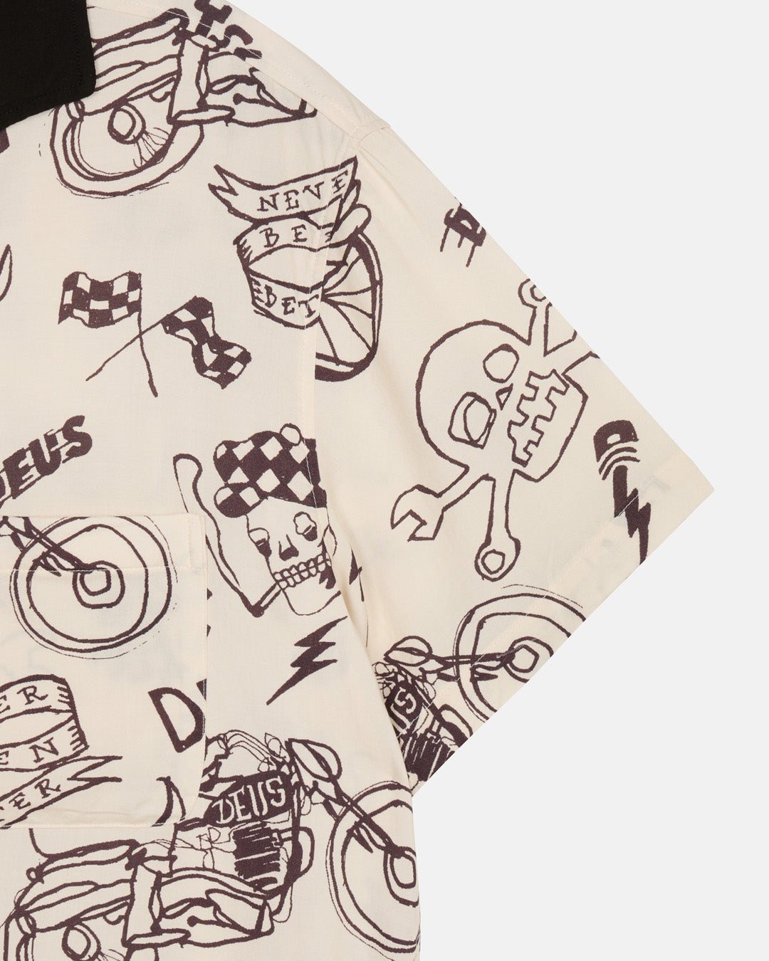 D261USH220 Doodle SS Shirt- Ivory|Flatlay