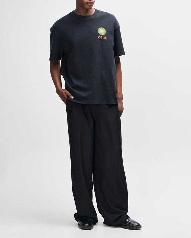 Strata Tee
