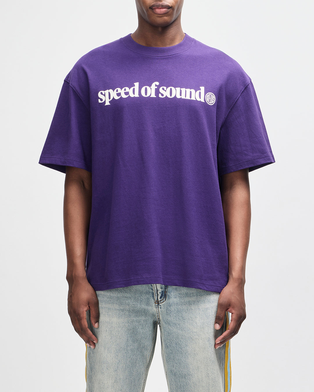 D261UTS195-VelocityTee|Model