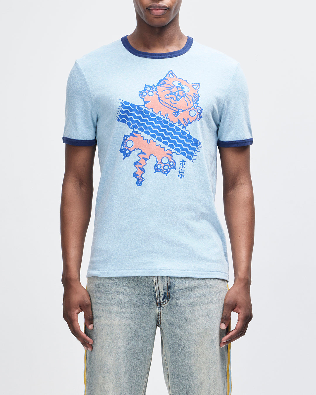 D261UTS723-FlatOutTee|Model