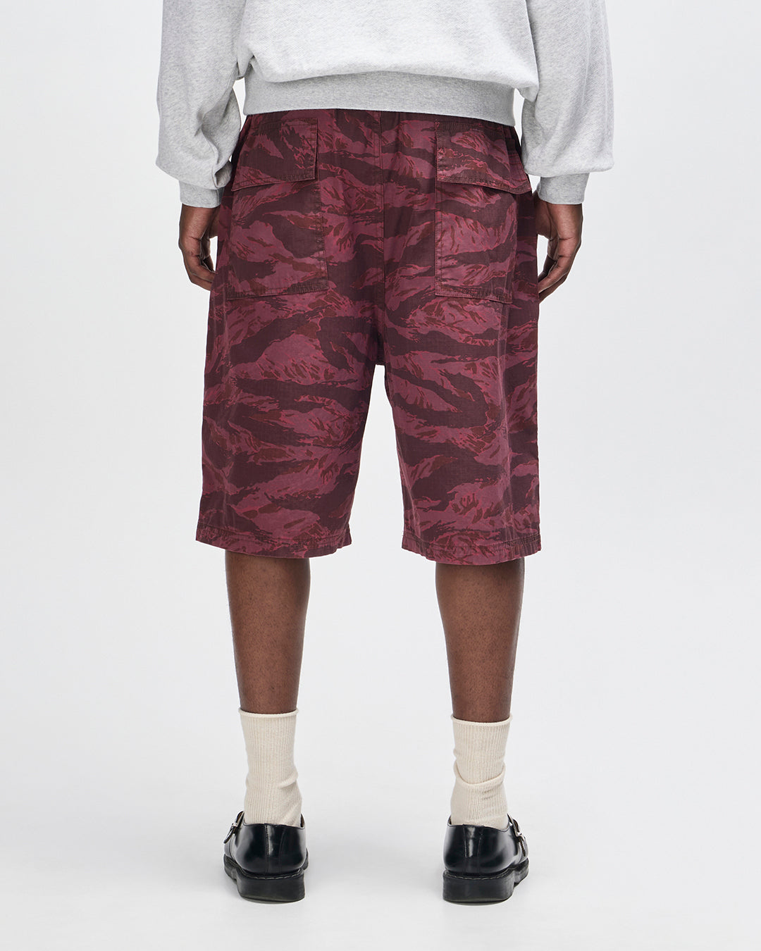 D261UWK707-DyedUnforseen|Model