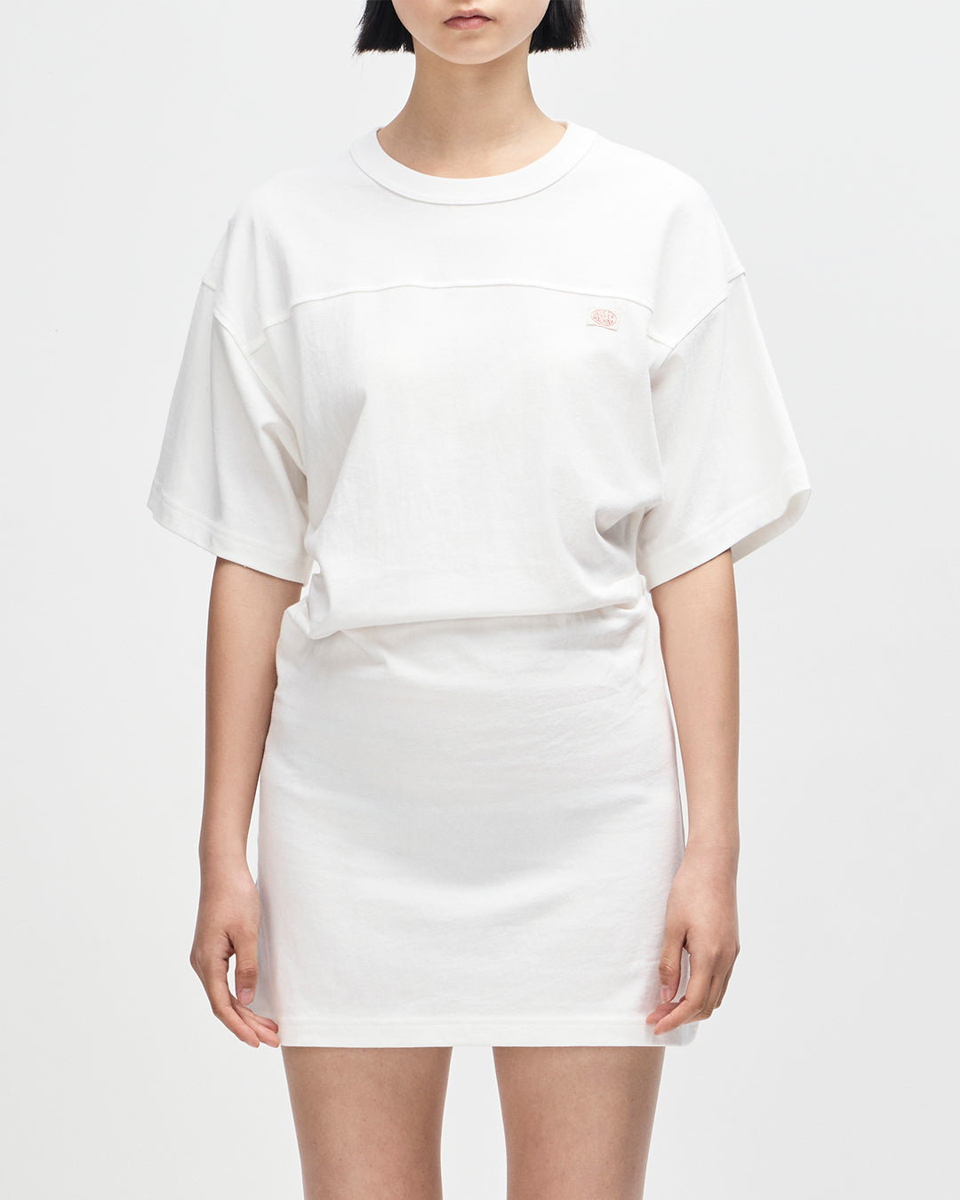 D261WOP820-ChristineEmbro|Model