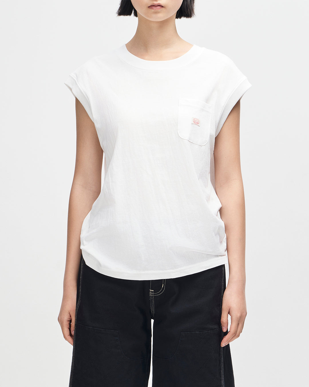 D261WSL812-ChristineTank|Model