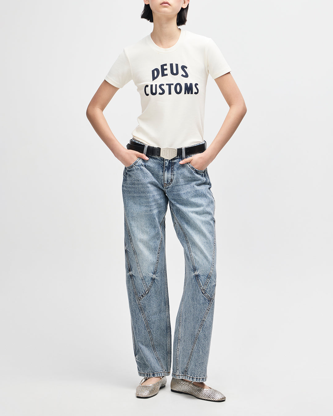 HeLeNe Tee
