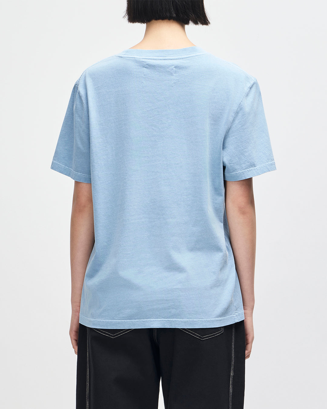 D261WTS807-A110Tee|Model