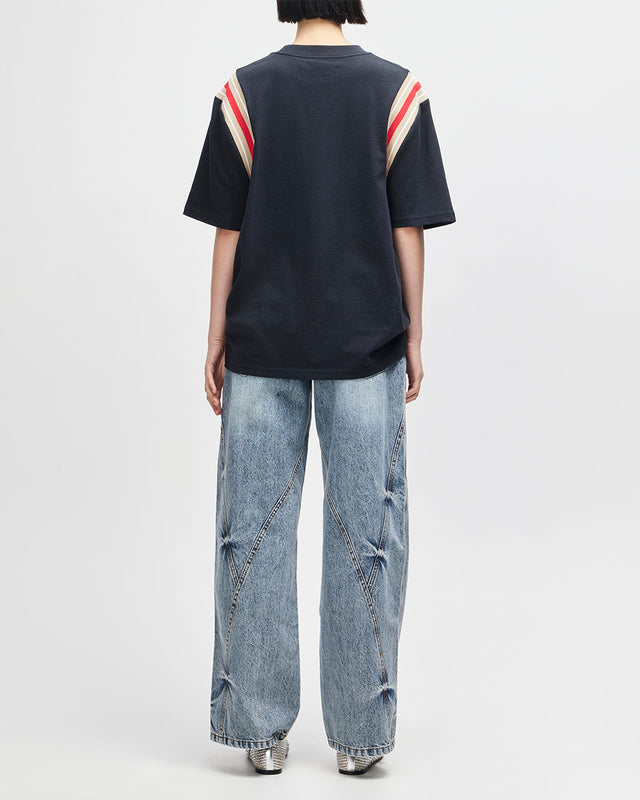 Debute Tee - Black