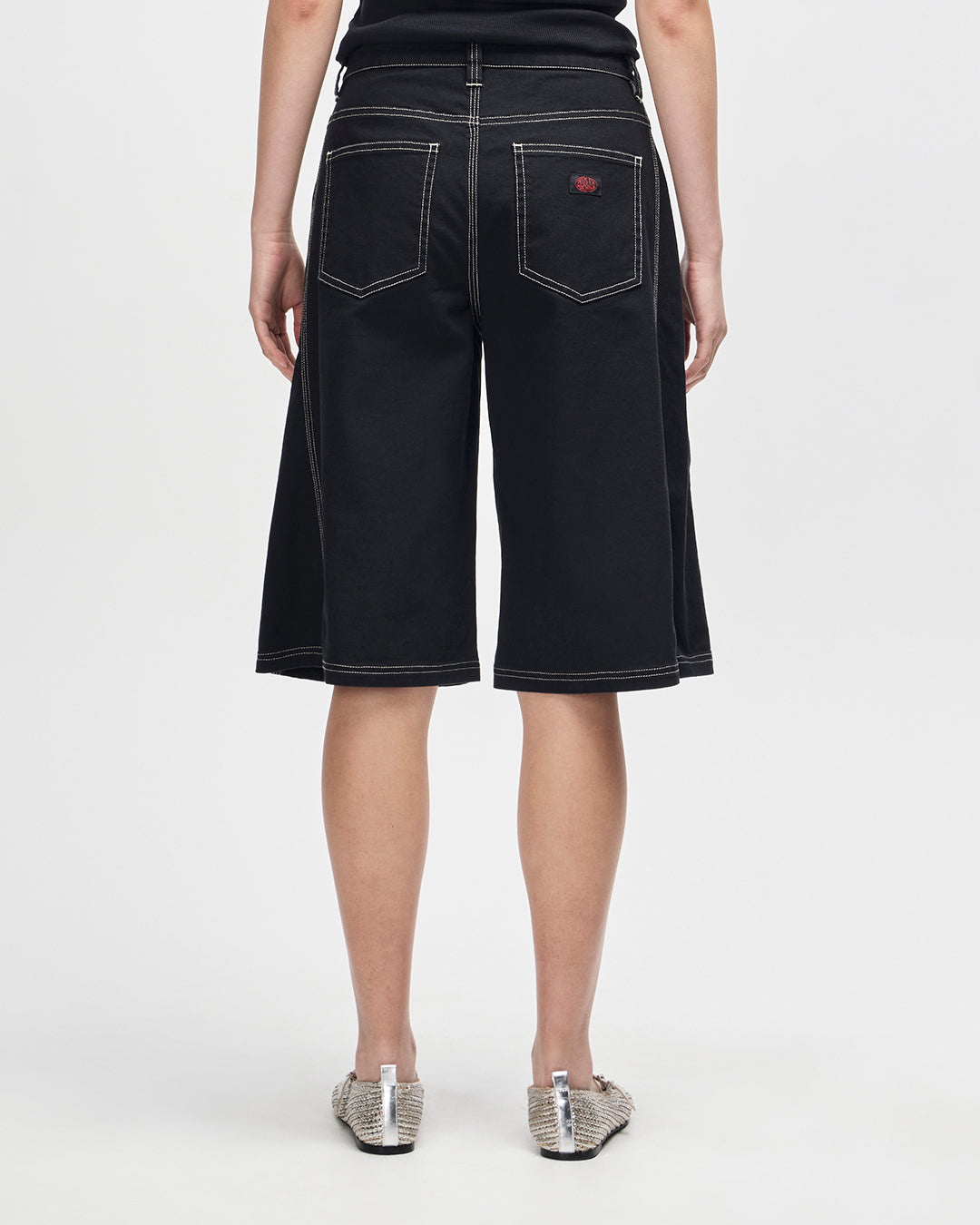 D261WWK827-VulkanShort|Model