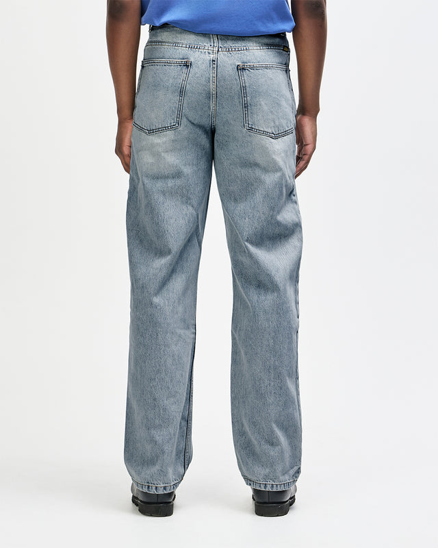 true-line-straight-jean-washed-indigo
