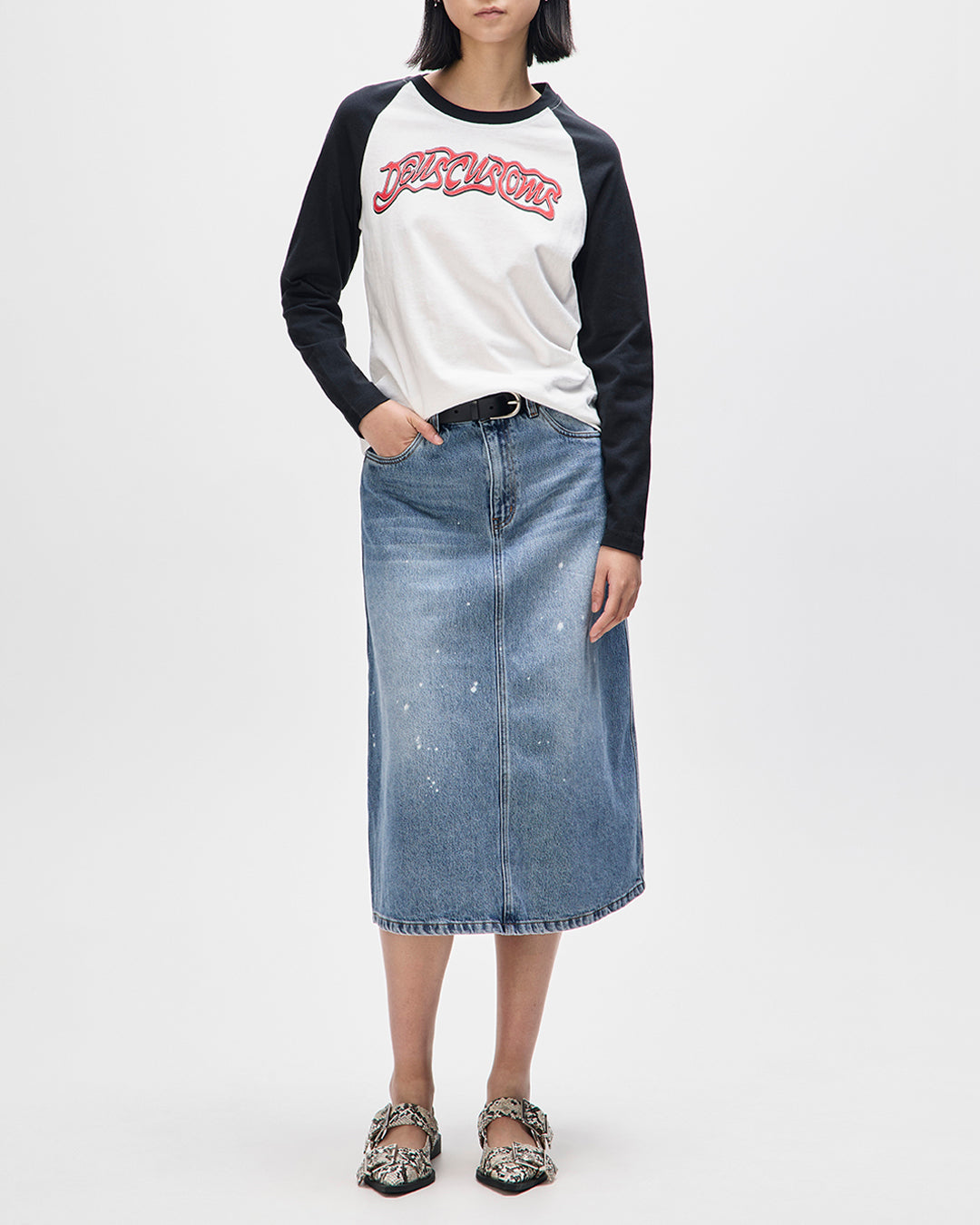 Rocca Raglan Tee